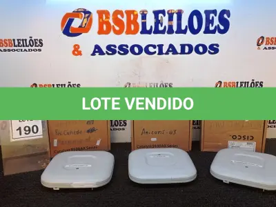 LOTE 190 - 03 ROTEADORES MARCA CISCO. (NO ESTADO) ATENÇÃO! FAZER A VISITAÇÃO ANTES DE ARREMATAR, NÃO SABEMOS SE FUNCIONA, LEILÃO NÃO TEM GARANTIA E NEM DEVOLUÇÃO, SUJEITO A POSSÍVEIS AVARIAS VISÍVEIS/OCULTAS E/OU AUSÊNCIA DE COMPONENTES.
