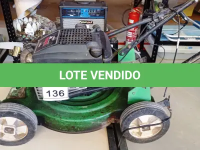 LOTE 136 - 01 MÁQUINA DE CORTAR GRAMA A GASOLINA MARCA BRIGGS&STRATTON. (NO ESTADO) ATENÇÃO! FAZER A VISITAÇÃO ANTES DE ARREMATAR, NÃO SABEMOS SE FUNCIONA, LEILÃO NÃO TEM GARANTIA E NEM DEVOLUÇÃO, SUJEITO A POSSÍVEIS AVARIAS VISÍVEIS/OCULTAS E/OU AUSÊNCIA DE COMPONENTES.