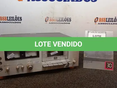 LOTE 029 - 01 TAPE DECK MARCA GRADIENTE. (NO ESTADO) ATENÇÃO! FAZER A VISITAÇÃO ANTES DE ARREMATAR, NÃO SABEMOS SE FUNCIONA, LEILÃO NÃO TEM GARANTIA E NEM DEVOLUÇÃO, SUJEITO A POSSÍVEIS AVARIAS VISÍVEIS/OCULTAS E/OU AUSÊNCIA DE COMPONENTES.