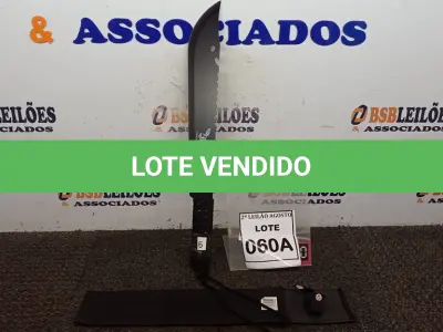 LOTE 060 - 01 FACÃO RAMBO AÇO INOXIDÁVEL TAMANHO TOTAL 48,5CM LAMINDA 33,5 FULL TANG COM BAINHA DE NYLON MODELO IMPORTADO. (NO ESTADO) ATENÇÃO! FAZER A VISITAÇÃO ANTES DE ARREMATAR, NÃO SABEMOS SE FUNCIONA. LEILÃO NÃO TEM GARANTIA E NEM DEVOLUÇÃO, SUJEITO A POSSÍVEIS AVARIAS VISÍVEIS/OCULTAS E/OU AUSÊNCIA DE COMPONENTES.