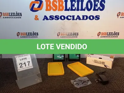 LOTE 217 - 02 TABLETS MARCA CCE COM FONTE. (NO ESTADO) ATENÇÃO! FAZER A VISITAÇÃO ANTES DE ARREMATAR, NÃO SABEMOS SE FUNCIONA, LEILÃO NÃO TEM GARANTIA E NEM DEVOLUÇÃO, SUJEITO A POSSÍVEIS AVARIAS VISÍVEIS/OCULTAS E/OU AUSÊNCIA DE COMPONENTES.