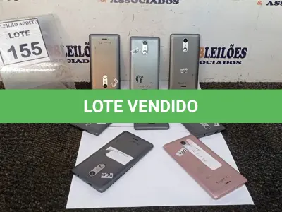 LOTE 155 - 08 CELULARES MARCA POSITIVO. (NO ESTADO) ATENÇÃO! FAZER A VISITAÇÃO ANTES DE ARREMATAR, NÃO SABEMOS SE FUNCIONA, LEILÃO NÃO TEM GARANTIA E NEM DEVOLUÇÃO, SUJEITO A POSSÍVEIS AVARIAS VISÍVEIS/OCULTAS E/OU AUSÊNCIA DE COMPONENTES.