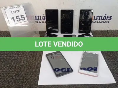 LOTE 155 - 08 CELULARES MARCA POSITIVO. (NO ESTADO) ATENÇÃO! FAZER A VISITAÇÃO ANTES DE ARREMATAR, NÃO SABEMOS SE FUNCIONA, LEILÃO NÃO TEM GARANTIA E NEM DEVOLUÇÃO, SUJEITO A POSSÍVEIS AVARIAS VISÍVEIS/OCULTAS E/OU AUSÊNCIA DE COMPONENTES.