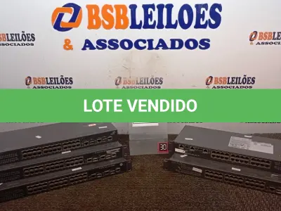 LOTE 018 - 05 SWITCH’S 24 PORTAS MARCA HP. (NO ESTADO) ATENÇÃO! FAZER A VISITAÇÃO ANTES DE ARREMATAR, NÃO SABEMOS SE FUNCIONA, LEILÃO NÃO TEM GARANTIA E NEM DEVOLUÇÃO, SUJEITO A POSSÍVEIS AVARIAS VISÍVEIS/OCULTAS E/OU AUSÊNCIA DE COMPONENTES.
