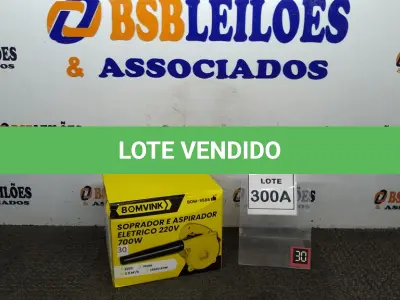 LOTE 300 - 01 SOPRADOR  E ASPIRADOR ELÉTRICO 220V 700W 13600RPM. (NO ESTADO) ATENÇÃO! FAZER A VISITAÇÃO ANTES DE ARREMATAR, NÃO SABEMOS SE FUNCIONA. LEILÃO NÃO TEM GARANTIA E NEM DEVOLUÇÃO, SUJEITO A POSSÍVEIS AVARIAS VISÍVEIS/OCULTAS E/OU AUSÊNCIA DE COMPONENTES.