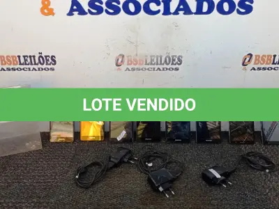 LOTE 167 - 08 CELULARES MARCA POSITIVO. (NO ESTADO) ATENÇÃO! FAZER A VISITAÇÃO ANTES DE ARREMATAR, NÃO SABEMOS SE FUNCIONA, LEILÃO NÃO TEM GARANTIA E NEM DEVOLUÇÃO, SUJEITO A POSSÍVEIS AVARIAS VISÍVEIS/OCULTAS E/OU AUSÊNCIA DE COMPONENTES.