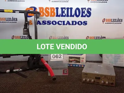 LOTE 062 - 01 CENTRAL MULTIMIDIA MP5, 01 AMPLIFICADOR COMPACTO, 01 GERADOR DE OZÔNIO E 01 SUPORTE PARA BICICLETA. (NO ESTADO) ATENÇÃO! FAZER A VISITAÇÃO ANTES DE ARREMATAR, NÃO SABEMOS SE FUNCIONA, LEILÃO NÃO TEM GARANTIA E NEM DEVOLUÇÃO, SUJEITO A POSSÍVEIS AVARIAS VISÍVEIS/OCULTAS E/OU AUSÊNCIA DE COMPONENTES.