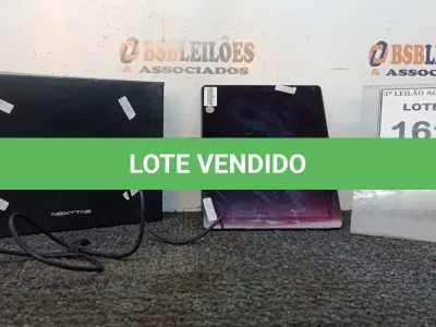 LOTE 161 - 01 TABLET MARCA NEXTTAB. (NO ESTADO) ATENÇÃO! FAZER A VISITAÇÃO ANTES DE ARREMATAR, NÃO SABEMOS SE FUNCIONA, LEILÃO NÃO TEM GARANTIA E NEM DEVOLUÇÃO, SUJEITO A POSSÍVEIS AVARIAS VISÍVEIS/OCULTAS E/OU AUSÊNCIA DE COMPONENTES.