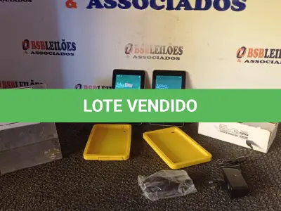 LOTE 217 - 02 TABLETS MARCA CCE COM FONTE. (NO ESTADO) ATENÇÃO! FAZER A VISITAÇÃO ANTES DE ARREMATAR, NÃO SABEMOS SE FUNCIONA, LEILÃO NÃO TEM GARANTIA E NEM DEVOLUÇÃO, SUJEITO A POSSÍVEIS AVARIAS VISÍVEIS/OCULTAS E/OU AUSÊNCIA DE COMPONENTES.