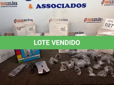 LOTE 027 - 01 TV BOX E 06 CAIXAS DE FONTE COM 04 UNIDADES CADA. (NO ESTADO) ATENÇÃO! FAZER A VISITAÇÃO ANTES DE ARREMATAR, NÃO SABEMOS SE FUNCIONA, LEILÃO NÃO TEM GARANTIA E NEM DEVOLUÇÃO, SUJEITO A POSSÍVEIS AVARIAS VISÍVEIS/OCULTAS E/OU AUSÊNCIA DE COMPONENTES.