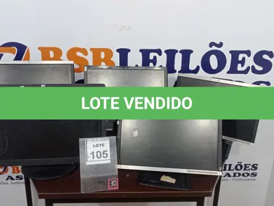 LOTE 105 - 05 MONITORES MARCA HP. (NO ESTADO) ATENÇÃO! FAZER A VISITAÇÃO ANTES DE ARREMATAR, NÃO SABEMOS SE FUNCIONA, LEILÃO NÃO TEM GARANTIA E NEM DEVOLUÇÃO, SUJEITO A POSSÍVEIS AVARIAS VISÍVEIS/OCULTAS E/OU AUSÊNCIA DE COMPONENTES.