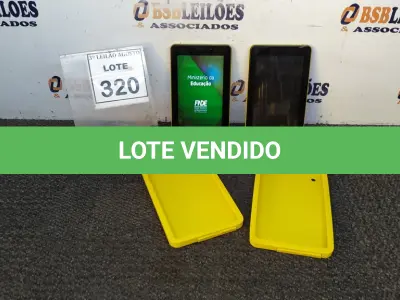 LOTE 320 - 02 TABLETS MARCA CCE. (NO ESTADO) ATENÇÃO! FAZER A VISITAÇÃO ANTES DE ARREMATAR, NÃO SABEMOS SE FUNCIONA, LEILÃO NÃO TEM GARANTIA E NEM DEVOLUÇÃO, SUJEITO A POSSÍVEIS AVARIAS VISÍVEIS/OCULTAS E/OU AUSÊNCIA DE COMPONENTES.