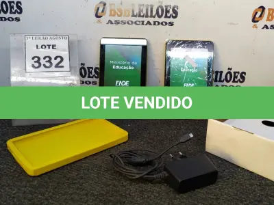 LOTE 332 - 03 TABLETS MARCA CCE COM FONTE. (NO ESTADO) ATENÇÃO! FAZER A VISITAÇÃO ANTES DE ARREMATAR, NÃO SABEMOS SE FUNCIONA, LEILÃO NÃO TEM GARANTIA E NEM DEVOLUÇÃO, SUJEITO A POSSÍVEIS AVARIAS VISÍVEIS/OCULTAS E/OU AUSÊNCIA DE COMPONENTES.