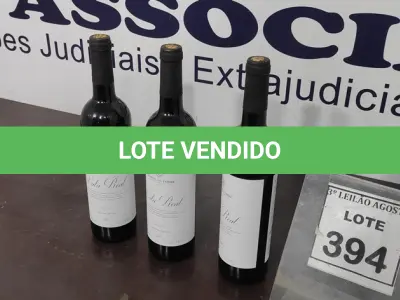 LOTE 394 - 03 GARRAFAS DE VINHO TINTO VALA REAL PORTUGUÊS SAFRA 2019 750ML. (NO ESTADO) ATENÇÃO! FAZER A VISITAÇÃO ANTES DE ARREMATAR, NÃO SABEMOS SE FUNCIONA, LEILÃO NÃO TEM GARANTIA E NEM DEVOLUÇÃO, SUJEITO A POSSÍVEIS AVARIAS VISÍVEIS/OCULTAS E/OU AUSÊNCIA DE COMPONENTES.