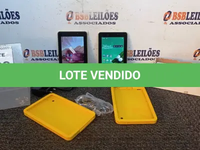 LOTE 228 - 02 TABLETS MARCA CCE COM FONTE. (NO ESTADO) ATENÇÃO! FAZER A VISITAÇÃO ANTES DE ARREMATAR, NÃO SABEMOS SE FUNCIONA, LEILÃO NÃO TEM GARANTIA E NEM DEVOLUÇÃO, SUJEITO A POSSÍVEIS AVARIAS VISÍVEIS/OCULTAS E/OU AUSÊNCIA DE COMPONENTES.