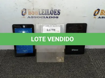 LOTE 184 - 02 TABLETS MARCA DELL. (NO ESTADO) ATENÇÃO! FAZER A VISITAÇÃO ANTES DE ARREMATAR, NÃO SABEMOS SE FUNCIONA, LEILÃO NÃO TEM GARANTIA E NEM DEVOLUÇÃO, SUJEITO A POSSÍVEIS AVARIAS VISÍVEIS/OCULTAS E/OU AUSÊNCIA DE COMPONENTES.