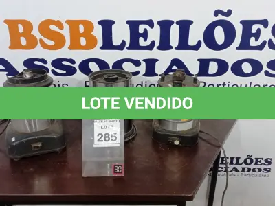 LOTE 285 - 03 BASES DE LIQUIDIFICADOR INDÚSTRIAL. (NO ESTADO) ATENÇÃO! FAZER A VISITAÇÃO ANTES DE ARREMATAR, NÃO SABEMOS SE FUNCIONA, LEILÃO NÃO TEM GARANTIA E NEM DEVOLUÇÃO, SUJEITO A POSSÍVEIS AVARIAS VISÍVEIS/OCULTAS E/OU AUSÊNCIA DE COMPONENTES.