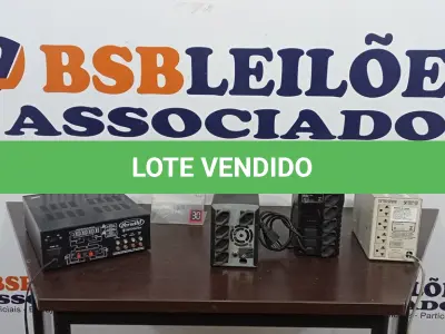 LOTE 057 - 01 MIXER AMPLIFICADOR E 03 ESTABILIZADORES. (NO ESTADO) ATENÇÃO! FAZER A VISITAÇÃO ANTES DE ARREMATAR, NÃO SABEMOS SE FUNCIONA, LEILÃO NÃO TEM GARANTIA E NEM DEVOLUÇÃO, SUJEITO A POSSÍVEIS AVARIAS VISÍVEIS/OCULTAS E/OU AUSÊNCIA DE COMPONENTES.