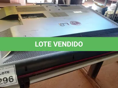 LOTE 296 - 02 TVS LCD 52’’ MARCA LG COM AVARIAS. (NO ESTADO) ATENÇÃO! FAZER A VISITAÇÃO ANTES DE ARREMATAR, NÃO SABEMOS SE FUNCIONA, LEILÃO NÃO TEM GARANTIA E NEM DEVOLUÇÃO, SUJEITO A POSSÍVEIS AVARIAS VISÍVEIS/OCULTAS E/OU AUSÊNCIA DE COMPONENTES.