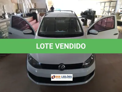 LOTE 404 - 01 VW SAVEIRO 1.6 CE FLEX, PLACA ONR1523 ,COR BRANCA ANO 2014/2015. (NO ESTADO) ATENÇÃO! FAZER A VISITAÇÃO ANTES DE ARREMATAR, NÃO SABEMOS SE FUNCIONA, LEILÃO NÃO TEM GARANTIA E NEM DEVOLUÇÃO, SUJEITO A POSSÍVEIS AVARIAS VISÍVEIS/OCULTAS E/OU AUSÊNCIA DE COMPONENTES.
