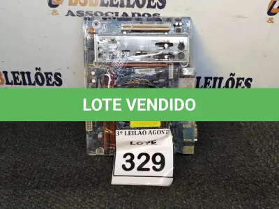 LOTE 329 - 01 PLACA MÃE I5 4° GERAÇÃO 4G RAM. (NO ESTADO) ATENÇÃO! FAZER A VISITAÇÃO ANTES DE ARREMATAR, NÃO SABEMOS SE FUNCIONA, LEILÃO NÃO TEM GARANTIA E NEM DEVOLUÇÃO, SUJEITO A POSSÍVEIS AVARIAS VISÍVEIS/OCULTAS E/OU AUSÊNCIA DE COMPONENTES.