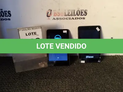 LOTE 328 - 02 TABLETS MARCA DELL. (NO ESTADO) ATENÇÃO! FAZER A VISITAÇÃO ANTES DE ARREMATAR, NÃO SABEMOS SE FUNCIONA, LEILÃO NÃO TEM GARANTIA E NEM DEVOLUÇÃO, SUJEITO A POSSÍVEIS AVARIAS VISÍVEIS/OCULTAS E/OU AUSÊNCIA DE COMPONENTES.