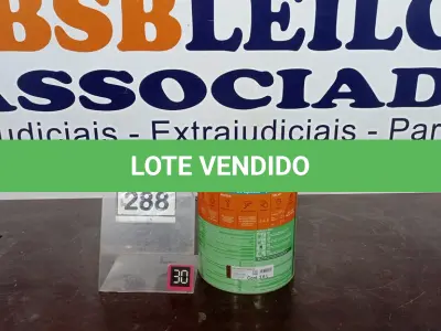 LOTE 288 - 01 LATA DE TINTA ESMALTE COR BRILHANTE TABACO 3,6L MARCA SUVINIL. (NO ESTADO) ATENÇÃO! FAZER A VISITAÇÃO ANTES DE ARREMATAR, NÃO SABEMOS SE FUNCIONA, LEILÃO NÃO TEM GARANTIA E NEM DEVOLUÇÃO, SUJEITO A POSSÍVEIS AVARIAS VISÍVEIS/OCULTAS E/OU AUSÊNCIA DE COMPONENTES.
