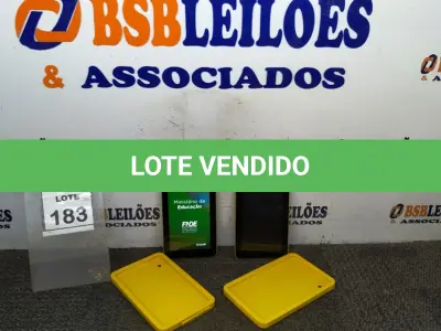 LOTE 183 - 02 TABLETS MARCA CCE. (NO ESTADO) ATENÇÃO! FAZER A VISITAÇÃO ANTES DE ARREMATAR, NÃO SABEMOS SE FUNCIONA, LEILÃO NÃO TEM GARANTIA E NEM DEVOLUÇÃO, SUJEITO A POSSÍVEIS AVARIAS VISÍVEIS/OCULTAS E/OU AUSÊNCIA DE COMPONENTES.