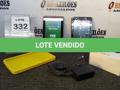 LOTE 332 - 03 TABLETS MARCA CCE COM FONTE. (NO ESTADO) ATENÇÃO! FAZER A VISITAÇÃO ANTES DE ARREMATAR, NÃO SABEMOS SE FUNCIONA, LEILÃO NÃO TEM GARANTIA E NEM DEVOLUÇÃO, SUJEITO A POSSÍVEIS AVARIAS VISÍVEIS/OCULTAS E/OU AUSÊNCIA DE COMPONENTES.