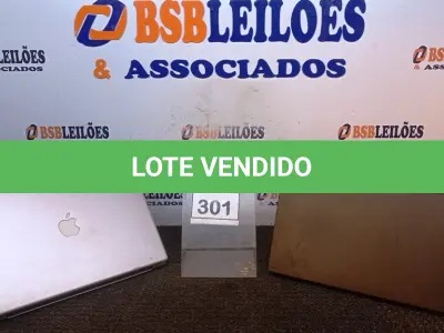 LOTE 301 - 01 NOTEBOOK APPLE E 01 NOTEBOOK MARCA LENOVO PARA RETIRADA DE PEÇAS. (NO ESTADO) ATENÇÃO! FAZER A VISITAÇÃO ANTES DE ARREMATAR, NÃO SABEMOS SE FUNCIONA, LEILÃO NÃO TEM GARANTIA E NEM DEVOLUÇÃO, SUJEITO A POSSÍVEIS AVARIAS VISÍVEIS/OCULTAS E/OU AUSÊNCIA DE COMPONENTES.