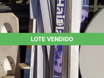 LOTE 370 - 01 LOTE COM VÁRIOS PORTAIS EXPOSITORES. (NO ESTADO) ATENÇÃO! FAZER A VISITAÇÃO ANTES DE ARREMATAR, NÃO SABEMOS SE FUNCIONA, LEILÃO NÃO TEM GARANTIA E NEM DEVOLUÇÃO, SUJEITO A POSSÍVEIS AVARIAS VISÍVEIS/OCULTAS E/OU AUSÊNCIA DE COMPONENTES.