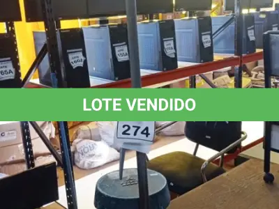 LOTE 274 - 01 ENCERADEIRA ELÉTRICA. (NO ESTADO) ATENÇÃO! FAZER A VISITAÇÃO ANTES DE ARREMATAR, NÃO SABEMOS SE FUNCIONA, LEILÃO NÃO TEM GARANTIA E NEM DEVOLUÇÃO, SUJEITO A POSSÍVEIS AVARIAS VISÍVEIS/OCULTAS E/OU AUSÊNCIA DE COMPONENTES.