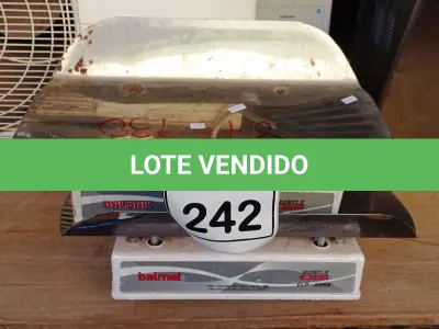 LOTE 242 - 02 BALANÇAS PEDIÁTRICA PESO MAX. 10/25KG. (NO ESTADO) ATENÇÃO! FAZER A VISITAÇÃO ANTES DE ARREMATAR, NÃO SABEMOS SE FUNCIONA, LEILÃO NÃO TEM GARANTIA E NEM DEVOLUÇÃO, SUJEITO A POSSÍVEIS AVARIAS VISÍVEIS/OCULTAS E/OU AUSÊNCIA DE COMPONENTES.