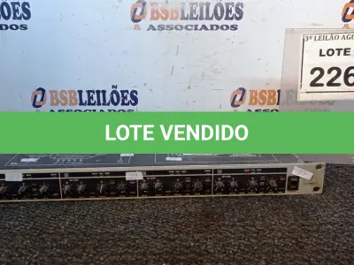 LOTE 226 - 01 PROCESSADOR DE ÁUDIO. (NO ESTADO) ATENÇÃO! FAZER A VISITAÇÃO ANTES DE ARREMATAR, NÃO SABEMOS SE FUNCIONA, LEILÃO NÃO TEM GARANTIA E NEM DEVOLUÇÃO, SUJEITO A POSSÍVEIS AVARIAS VISÍVEIS/OCULTAS E/OU AUSÊNCIA DE COMPONENTES.