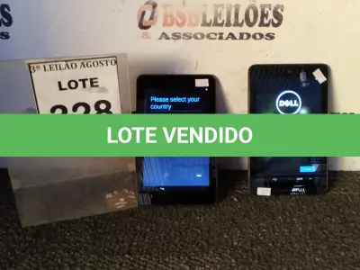 LOTE 328 - 02 TABLETS MARCA DELL. (NO ESTADO) ATENÇÃO! FAZER A VISITAÇÃO ANTES DE ARREMATAR, NÃO SABEMOS SE FUNCIONA, LEILÃO NÃO TEM GARANTIA E NEM DEVOLUÇÃO, SUJEITO A POSSÍVEIS AVARIAS VISÍVEIS/OCULTAS E/OU AUSÊNCIA DE COMPONENTES.