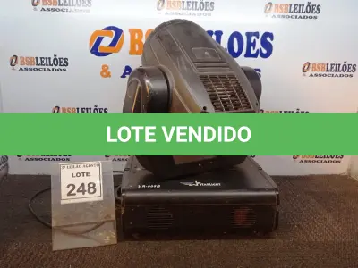LOTE 248 - 01 MOVING HEAD. (NO ESTADO) ATENÇÃO! FAZER A VISITAÇÃO ANTES DE ARREMATAR, NÃO SABEMOS SE FUNCIONA, LEILÃO NÃO TEM GARANTIA E NEM DEVOLUÇÃO, SUJEITO A POSSÍVEIS AVARIAS VISÍVEIS/OCULTAS E/OU AUSÊNCIA DE COMPONENTES.