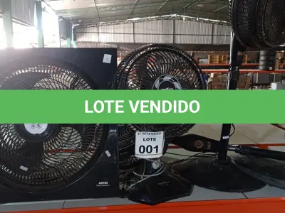 LOTE 001 - 04 VENTILADORES DE MARCA E MODELOS DIVERSOS. (NO ESTADO) ATENÇÃO! FAZER A VISITAÇÃO ANTES DE ARREMATAR, NÃO SABEMOS SE FUNCIONA, LEILÃO NÃO TEM GARANTIA E NEM DEVOLUÇÃO, SUJEITO A POSSÍVEIS AVARIAS VISÍVEIS/OCULTAS E/OU AUSÊNCIA DE COMPONENTES.