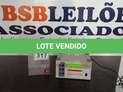 LOTE 317 - 01 APARELHO DE ELETROFORESE. (NO ESTADO) ATENÇÃO! FAZER A VISITAÇÃO ANTES DE ARREMATAR, NÃO SABEMOS SE FUNCIONA, LEILÃO NÃO TEM GARANTIA E NEM DEVOLUÇÃO, SUJEITO A POSSÍVEIS AVARIAS VISÍVEIS/OCULTAS E/OU AUSÊNCIA DE COMPONENTES.