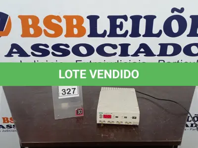 LOTE 327 - 01 APARELHO DE ELETROFORESE BIO RAD POWER PAC 3000. (NO ESTADO) ATENÇÃO! FAZER A VISITAÇÃO ANTES DE ARREMATAR, NÃO SABEMOS SE FUNCIONA, LEILÃO NÃO TEM GARANTIA E NEM DEVOLUÇÃO, SUJEITO A POSSÍVEIS AVARIAS VISÍVEIS/OCULTAS E/OU AUSÊNCIA DE COMPONENTES.