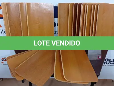 LOTE 113 - 20 PLACAS DE MADEIRA. (NO ESTADO) ATENÇÃO! FAZER A VISITAÇÃO ANTES DE ARREMATAR, NÃO SABEMOS SE FUNCIONA, LEILÃO NÃO TEM GARANTIA E NEM DEVOLUÇÃO, SUJEITO A POSSÍVEIS AVARIAS VISÍVEIS/OCULTAS E/OU AUSÊNCIA DE COMPONENTES.