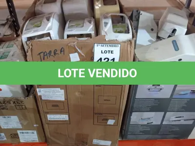 LOTE 421 - 01 LOTE COM GRANDE QUANTIDADE DE DISPENSADORES DE SABÃO. (NO ESTADO) ATENÇÃO! FAZER A VISITAÇÃO ANTES DE ARREMATAR, NÃO SABEMOS SE FUNCIONA, LEILÃO NÃO TEM GARANTIA E NEM DEVOLUÇÃO, SUJEITO A POSSÍVEIS AVARIAS VISÍVEIS/OCULTAS E/OU AUSÊNCIA DE COMPONENTES.