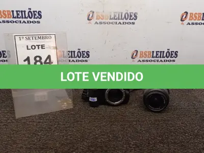 LOTE 184 - 01 CÂMERA NIKON D300 COM LENTE. (NO ESTADO) ATENÇÃO! FAZER A VISITAÇÃO ANTES DE ARREMATAR, NÃO SABEMOS SE FUNCIONA, LEILÃO NÃO TEM GARANTIA E NEM DEVOLUÇÃO, SUJEITO A POSSÍVEIS AVARIAS VISÍVEIS/OCULTAS E/OU AUSÊNCIA DE COMPONENTES