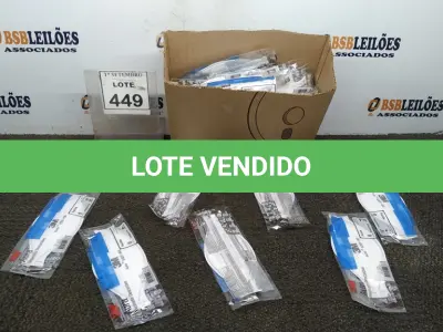 LOTE 449 - 01 LOTE COM APROXIMADAMENTE 50 MÁSCARAS AURA 9320+BR 3M. (NO ESTADO) ATENÇÃO! FAZER A VISITAÇÃO ANTES DE ARREMATAR, NÃO SABEMOS SE FUNCIONA, LEILÃO NÃO TEM GARANTIA E NEM DEVOLUÇÃO, SUJEITO A POSSÍVEIS AVARIAS VISÍVEIS/OCULTAS E/OU AUSÊNCIA DE COMPONENTES.