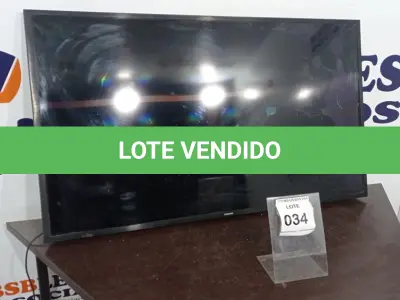 LOTE 034 - 01 SMART TV SAMSUNG 49”. (NO ESTADO EM QUE SE ENCONTRA. SUJEITO A AVARIAS OCULTAS/VISÍVEIS.)  AV9477S