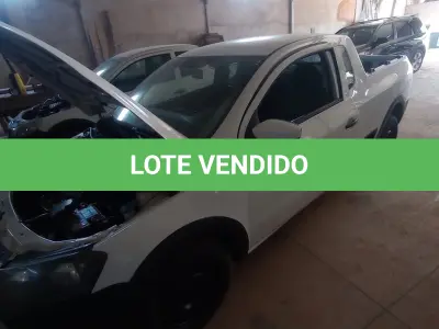 LOTE 500 - 01 VW SAVEIRO 1.6 CE FLEX, PLACA ONN7322,COR BRANCA ANO 2014. (NO ESTADO) ATENÇÃO! FAZER A VISITAÇÃO ANTES DE ARREMATAR, NÃO SABEMOS SE FUNCIONA, LEILÃO NÃO TEM GARANTIA E NEM DEVOLUÇÃO, SUJEITO A POSSÍVEIS AVARIAS VISÍVEIS/OCULTAS E/OU AUSÊNCIA DE COMPONENTES.