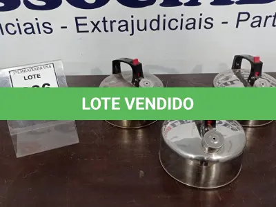 LOTE 036 - 03 CHALEIRAS. (NO ESTADO EM QUE SE ENCONTRA. SUJEITO A AVARIAS OCULTAS/VISÍVEIS.)