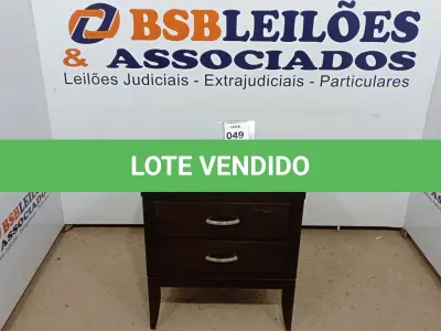 LOTE 049 - 01 GAVETEIRO 2 GAVETAS.  (NO ESTADO EM QUE SE ENCONTRA. SUJEITO A AVARIAS OCULTAS/VISÍVEIS.)