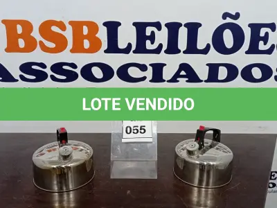 LOTE 055 - 02 CHALEIRAS. (NO ESTADO EM QUE SE ENCONTRA. SUJEITO A AVARIAS OCULTAS/VISÍVEIS.)