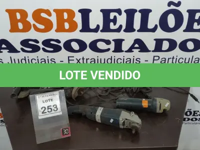 LOTE 253 - 04 LIXADEIRAS. (NO ESTADO) ATENÇÃO! FAZER A VISITAÇÃO ANTES DE ARREMATAR, NÃO SABEMOS SE FUNCIONA, LEILÃO NÃO TEM GARANTIA E NEM DEVOLUÇÃO, SUJEITO A POSSÍVEIS AVARIAS VISÍVEIS/OCULTAS E/OU AUSÊNCIA DE COMPONENTES