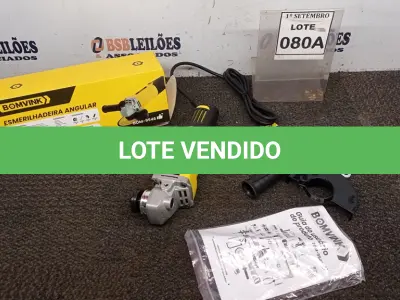 LOTE 080 - 01 ESMERILHADEIRA ANGULAR 220V 710W ACESSÓRIOS 1CHAVE 1 PROTETOR 1MANOPLA. (NO ESTADO) ATENÇÃO! FAZER A VISITAÇÃO ANTES DE ARREMATAR, NÃO SABEMOS SE FUNCIONA, LEILÃO NÃO TEM GARANTIA E NEM DEVOLUÇÃO, SUJEITO A POSSÍVEIS AVARIAS VISÍVEIS/OCULTAS E/OU AUSÊNCIA DE COMPONENTES.